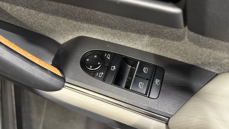 Mazda Mx-30 107kW Sport Lux 35.5kWh 5dr Auto Electric Hatchback